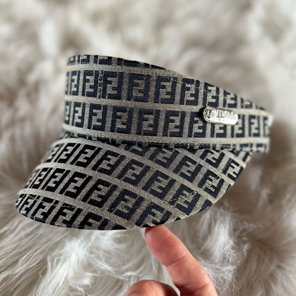 FENDI   Vintage!!!   Visor hat.